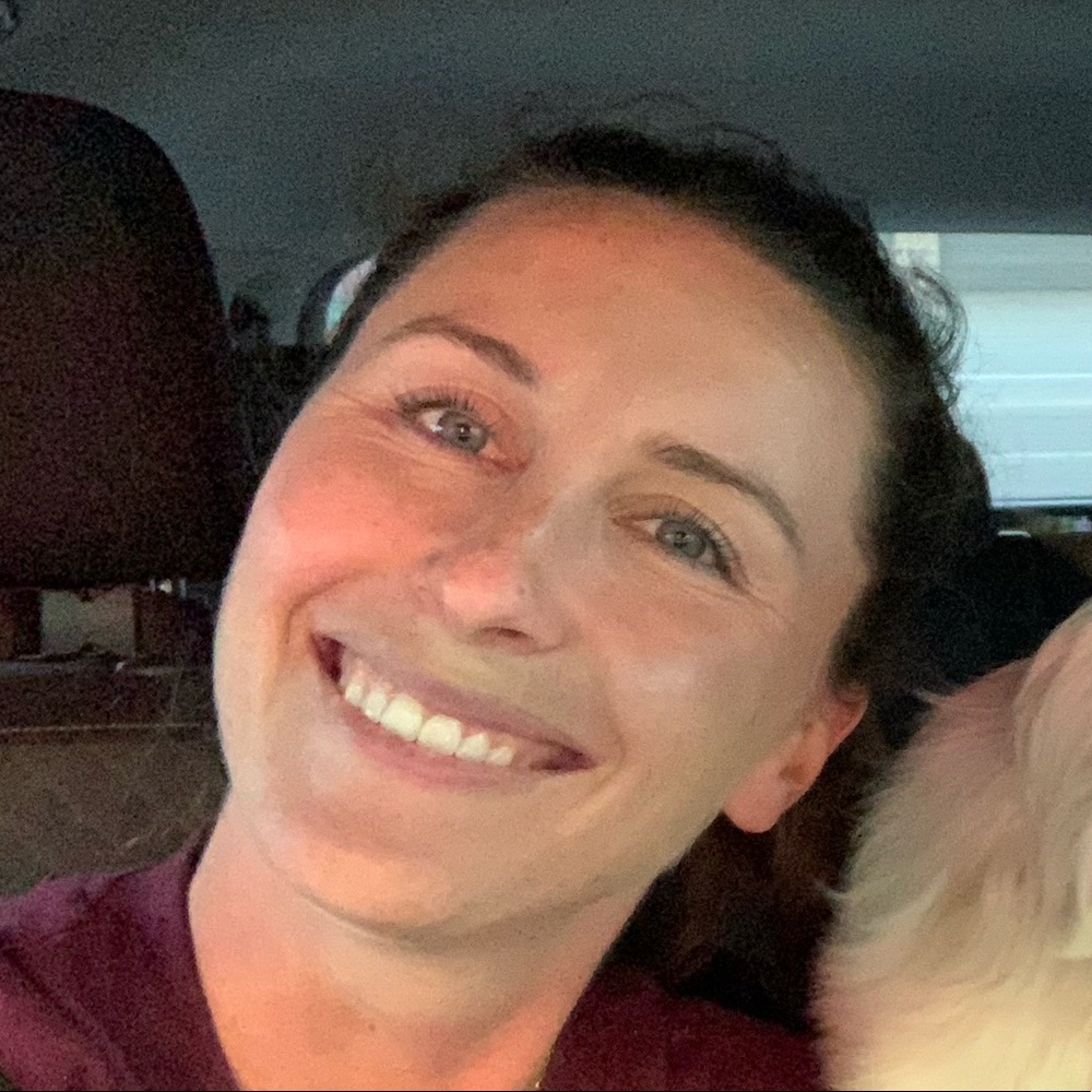 Meet your Posher, Lauren